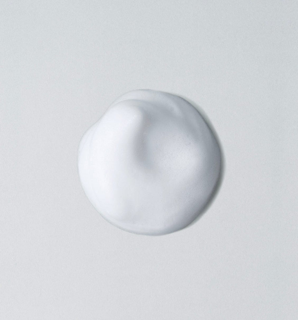Anua Heartleaf Succinic Moisture Cleansing Foam 150 ml: cleansing foam texture after lathering