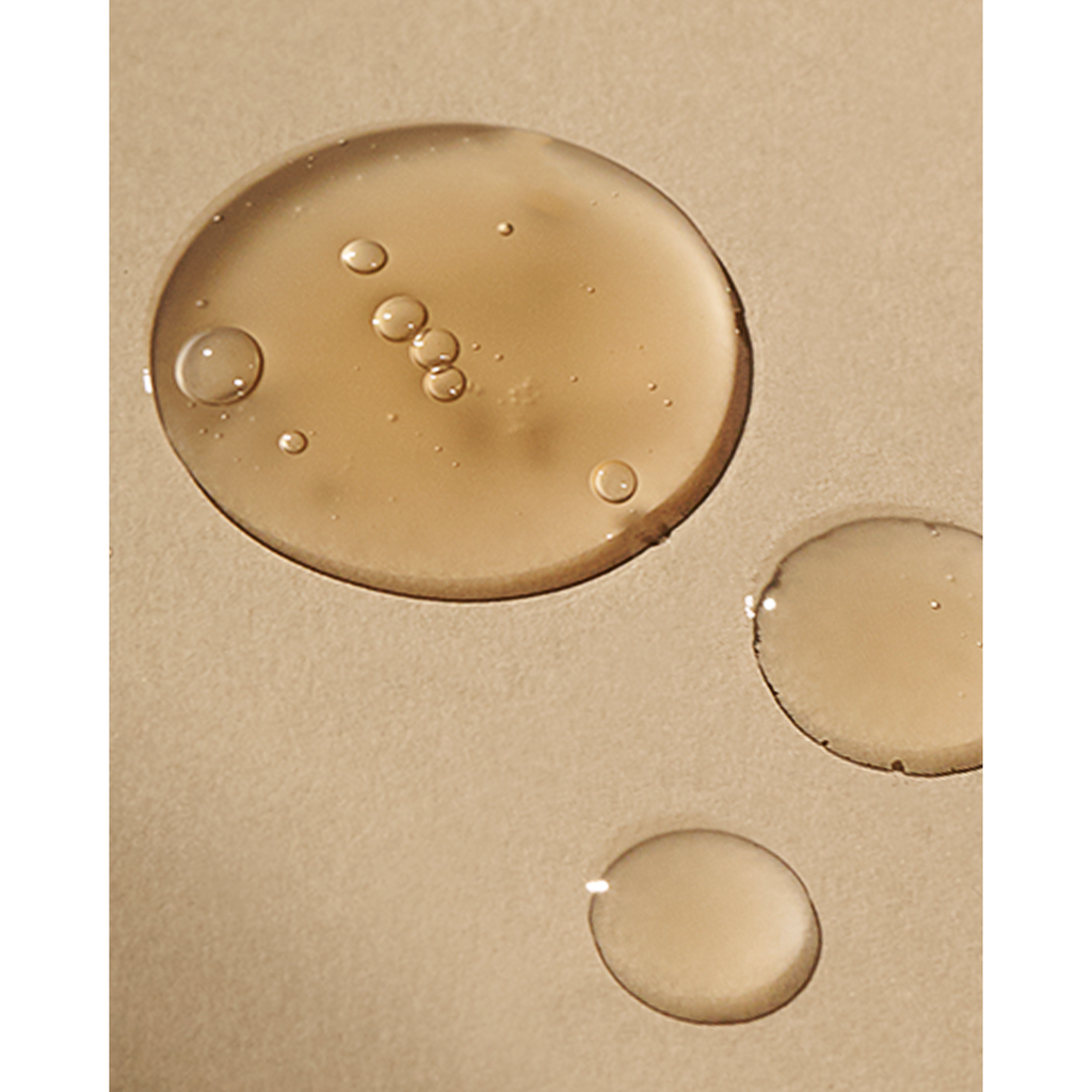 AXIS-Y Biome Radiating Intensified Essence 50 ml - velvet-fluid texture