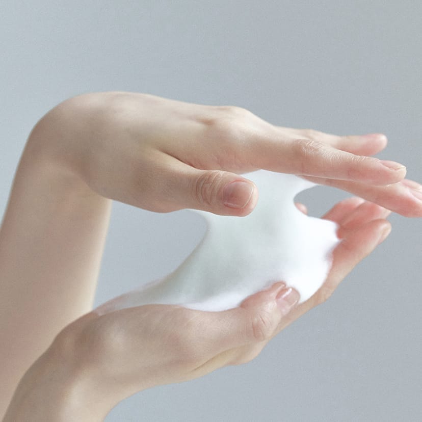CELIMAX The Real Noni Acne Bubble Cleanser - 150ml — official product gallery image 2