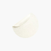 Eqqualberry BOUNCY DAY Collagen Glow Up Gel Toner Pads — Provides hydration and a soft, supple feel; | Gel-coated toner pad texture