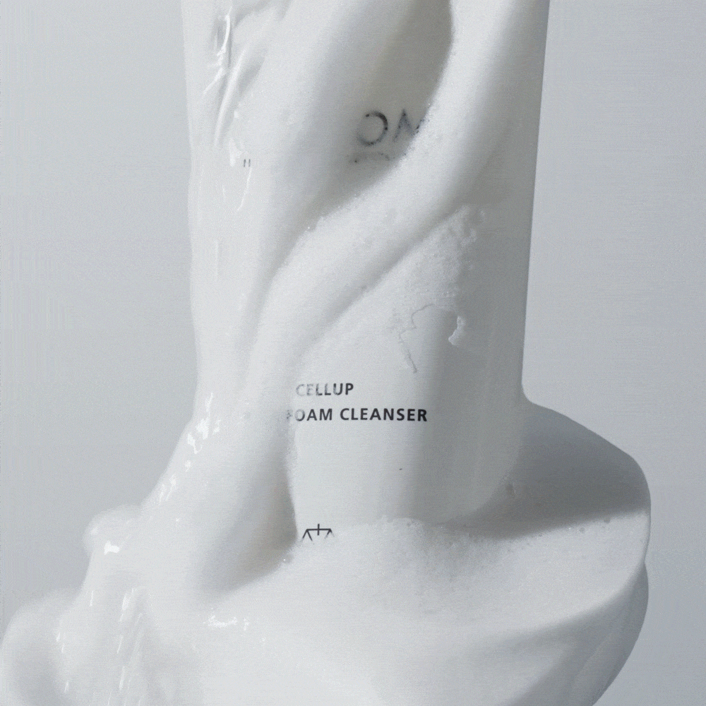 Lagom Cellup Micro Foam Cleanser - official gallery 3