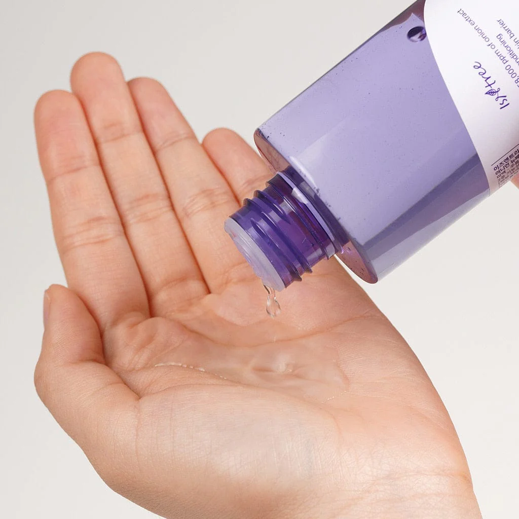 ISNTREE Onion Newpair Essence Toner 200 ml